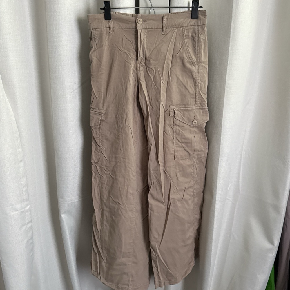 Women's Tan Cargo Pants
